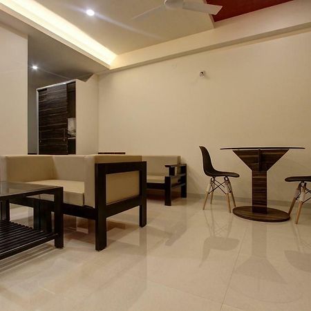 Sirsi Oyo 39568 Alekha Gateway酒店 外观 照片