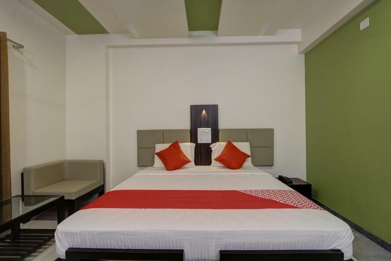 Sirsi Oyo 39568 Alekha Gateway酒店 外观 照片